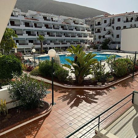 Victoria Court 2- Lovely Apartment 25 Арона Экстерьер фото