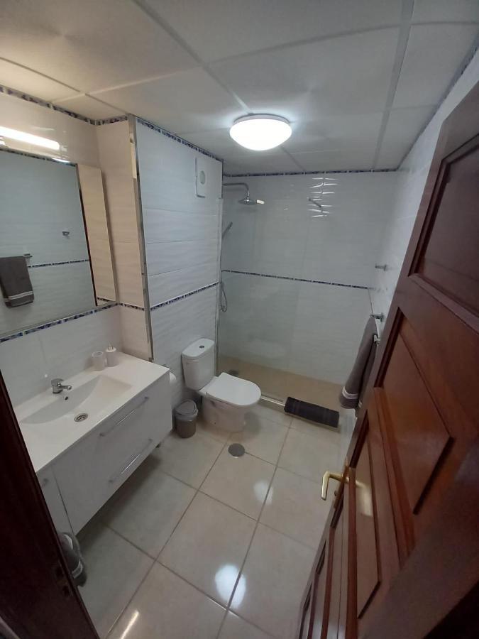 Victoria Court 2- Lovely Apartment 25 Арона Экстерьер фото